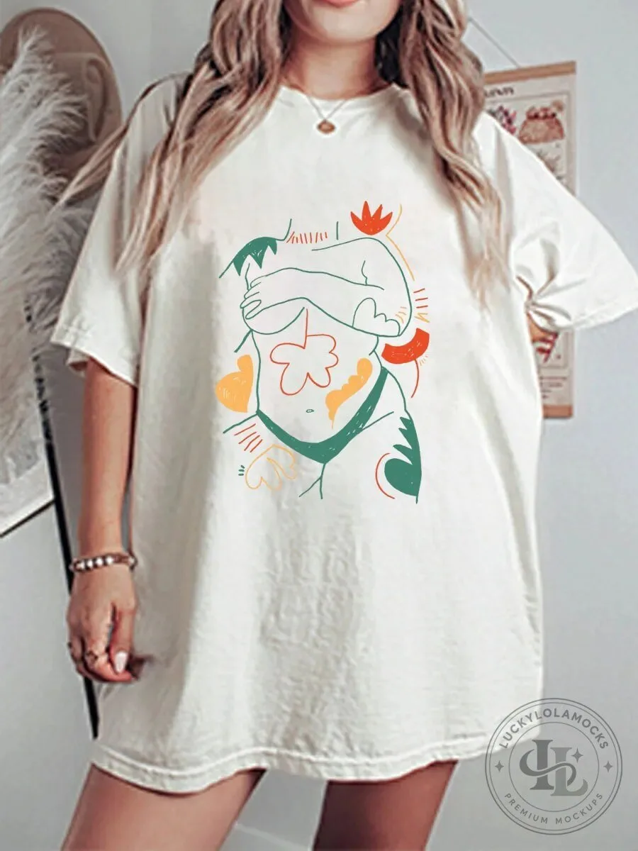 Vintage Curvy Girl Abstract Body Art Graphic Oversized T-Shirt